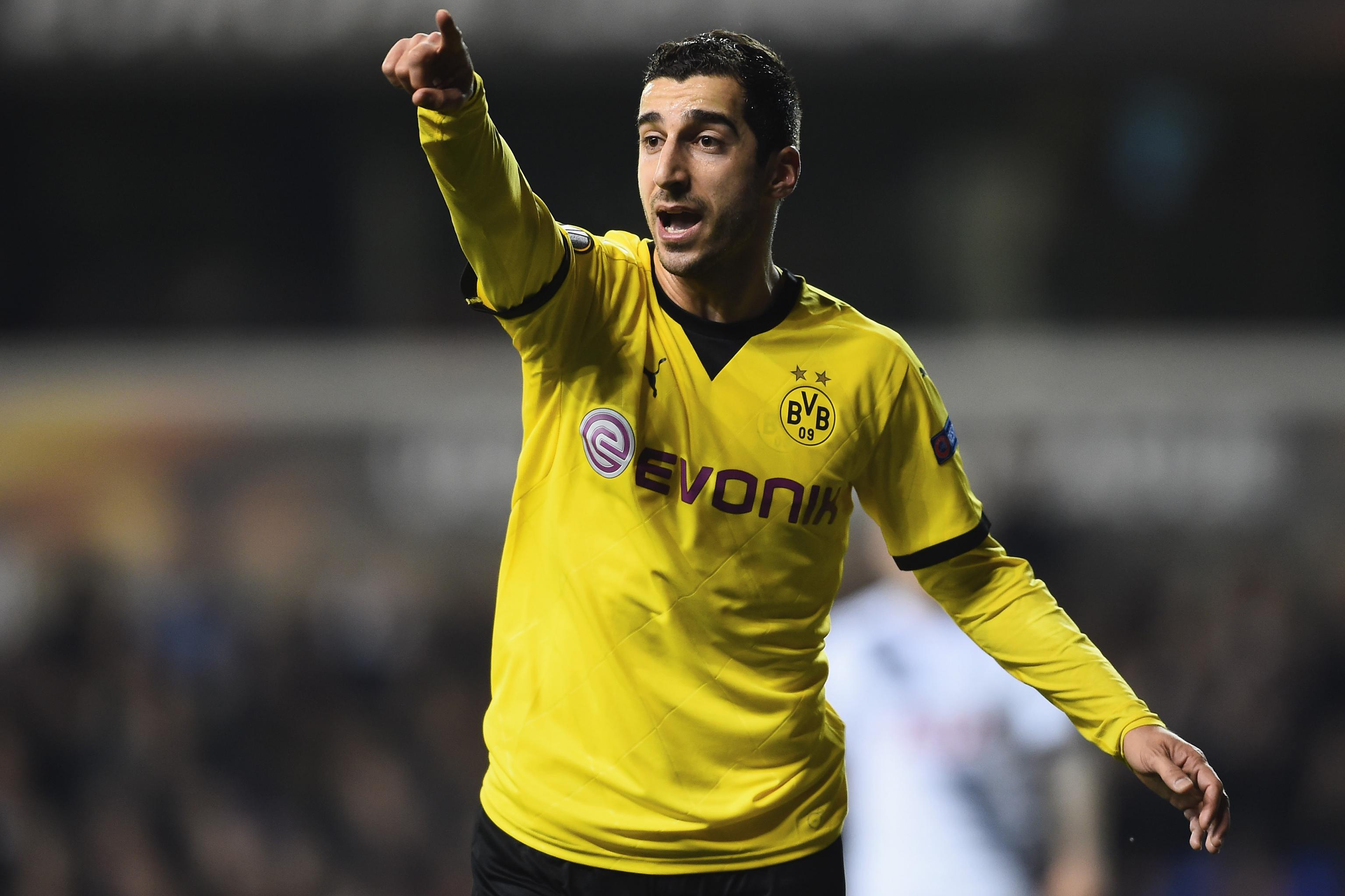 Henrikh Mkhitaryan to Manchester United: Latest Transfer Details