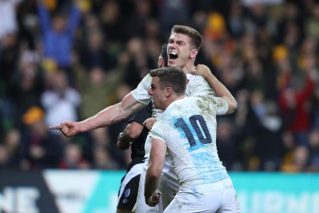MELBOURNE, AUSTRALIA - JUNE 18:  Owen Farrell of England celebrates with team mate George Ford after scoring the winning try during the International Test match between the Australian Wallabies and England at AAMI Park on June 18, 2016 in Melbourne, Australia.  (Photo by David Rogers/Getty Images)