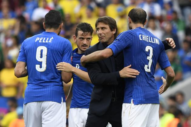Italy's coach Antonio Conte (2nd R) celebrates with Italy's forward Pelle, Italy's midfielder Alessandro Florenzi and Italy's defender Giorgio Chiellini after the Euro 2016 group E football match between Italy and Sweden at the Stadium Municipal in Toulouse on June 17, 2016. 
Italy won the match 1-0. / AFP / JONATHAN NACKSTRAND        (Photo credit should read JONATHAN NACKSTRAND/AFP/Getty Images)