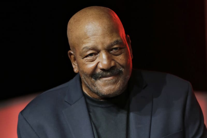 Jim Brown Highlights >> Jim Brown Says Lebron James Deserves Statue In Cleveland Jim Brown Highlights >> Jim Brown Says Lebron James Deserves Statue In Cleveland