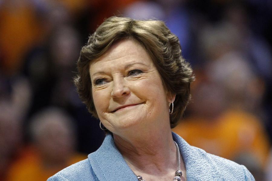 Pat Summitt S Pr Rep Releases Statement On Former Coach S
