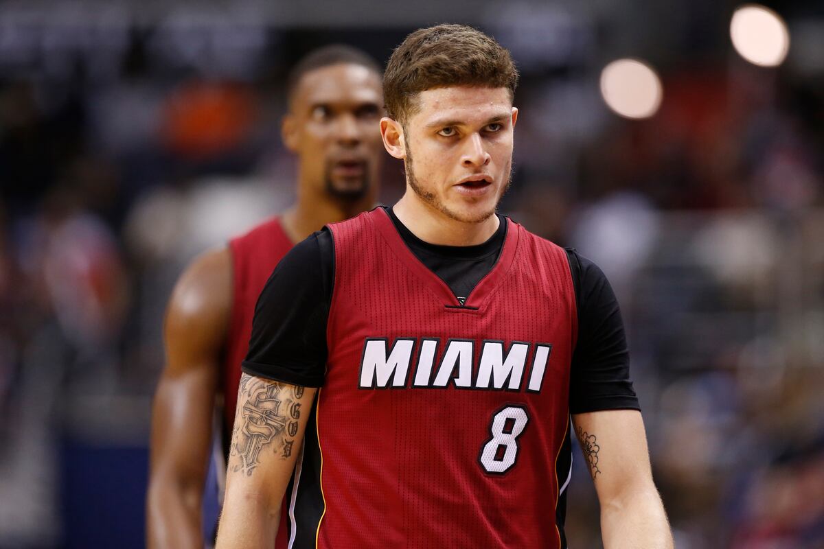 Tyler Johnson Reportedly Accepts Nets Offer Sheet ...
