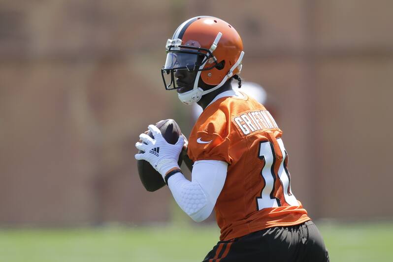 Rg3 Being Set Up For Failure With Cleveland Browns Bleacher