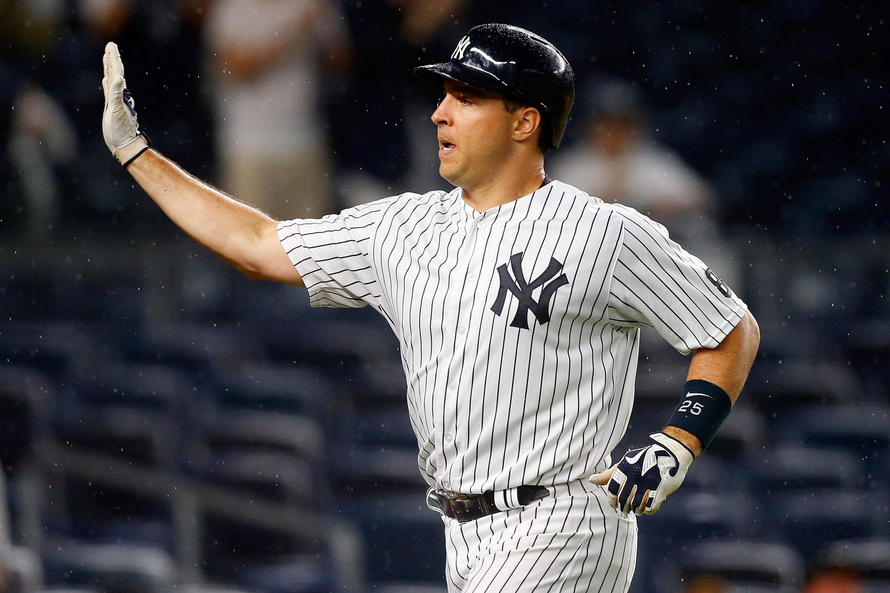 Raise your hand if you remember Mark Teixeira's short-lived career as