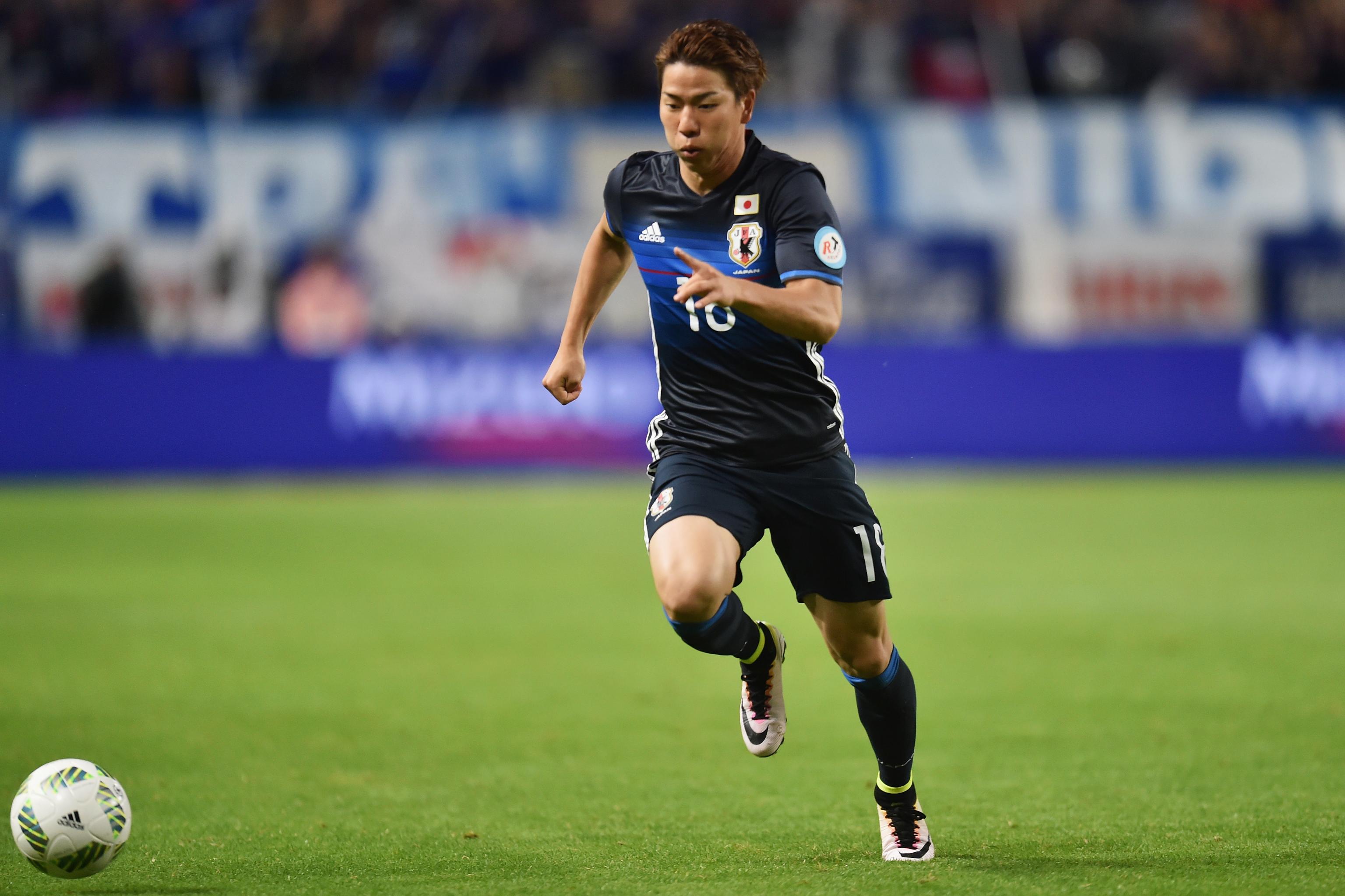 What Can Arsenal Fans Expect From New Striker Signing Takuma Asano News Scores Highlights Stats And Rumors Bleacher Report