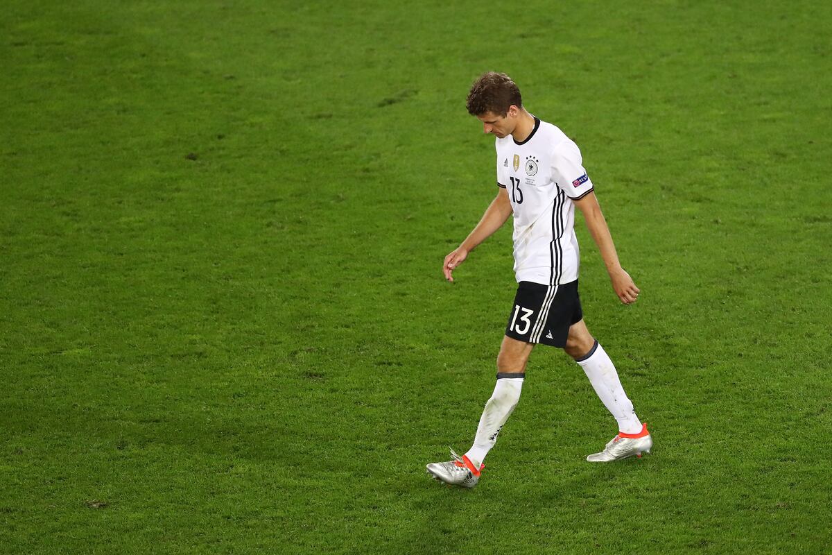 Germany Hopes Rest on Bayern Munich Star Thomas Muller Breaking His ...