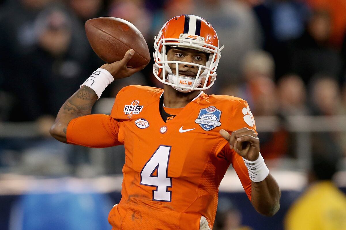 Maxwell Award Watch List 2016 Full List and Bleacher Report Favorites