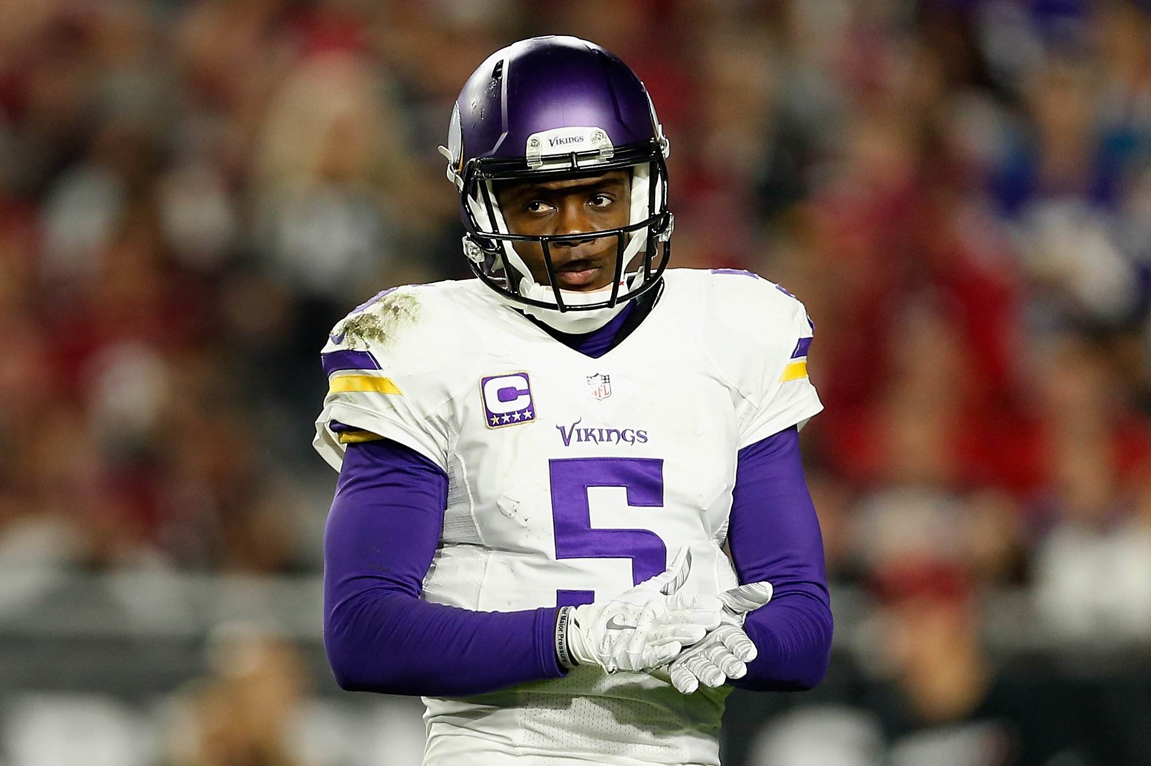 Vikings Want To Keep Mike Wallace, Phil Loadholt