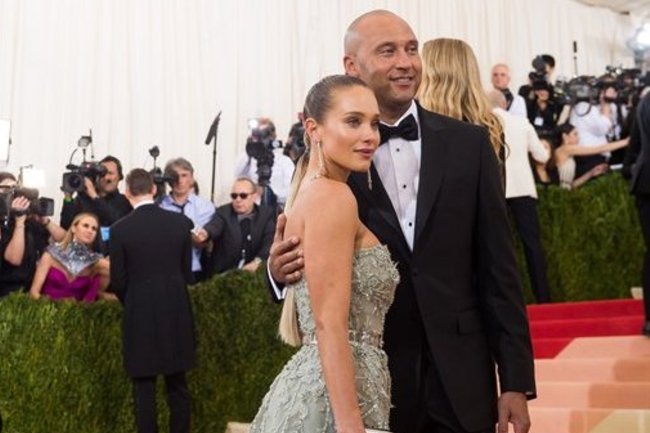 Hannah Davis on Derek Jeter's Wedding Proposal: 'I Didn't See That One  Coming' 