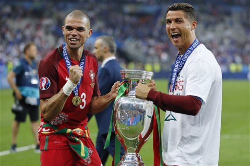 Euro 2016: Entre Cristiano Ronaldo et la France, y'a vraiment un