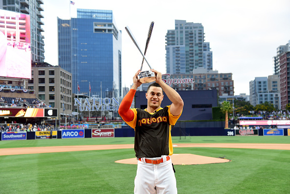 Giancarlo Stanton crushes 50th home run to lead Marlins to sweep