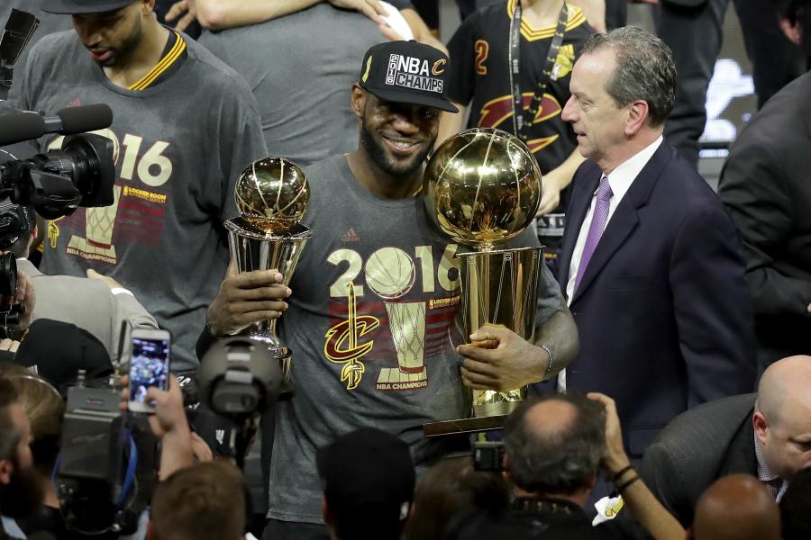 Cavaliers' Reward for the Title Is to Share a Prized Trophy - The New York  Times