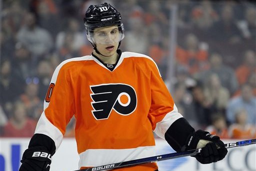 Philadelphia Flyers' Brayden Schenn during an NHL hockey game against the Winnipeg Jets, Monday, March 28, 2016, in Philadelphia. (AP Photo/Tom Mihalek)