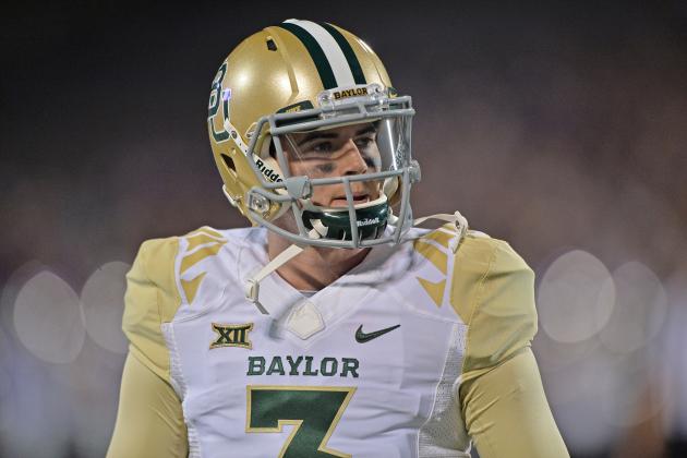 MANHATTAN, KS - NOVEMBER 05:  Quarterback Jarrett Stidham #3 of the Baylor Bears works out prior to a game against the Kansas State Wildcats on November 5, 2015 at Bill Snyder Family Stadium in Manhattan, Kansas.  (Photo by Peter G. Aiken/Getty Images)