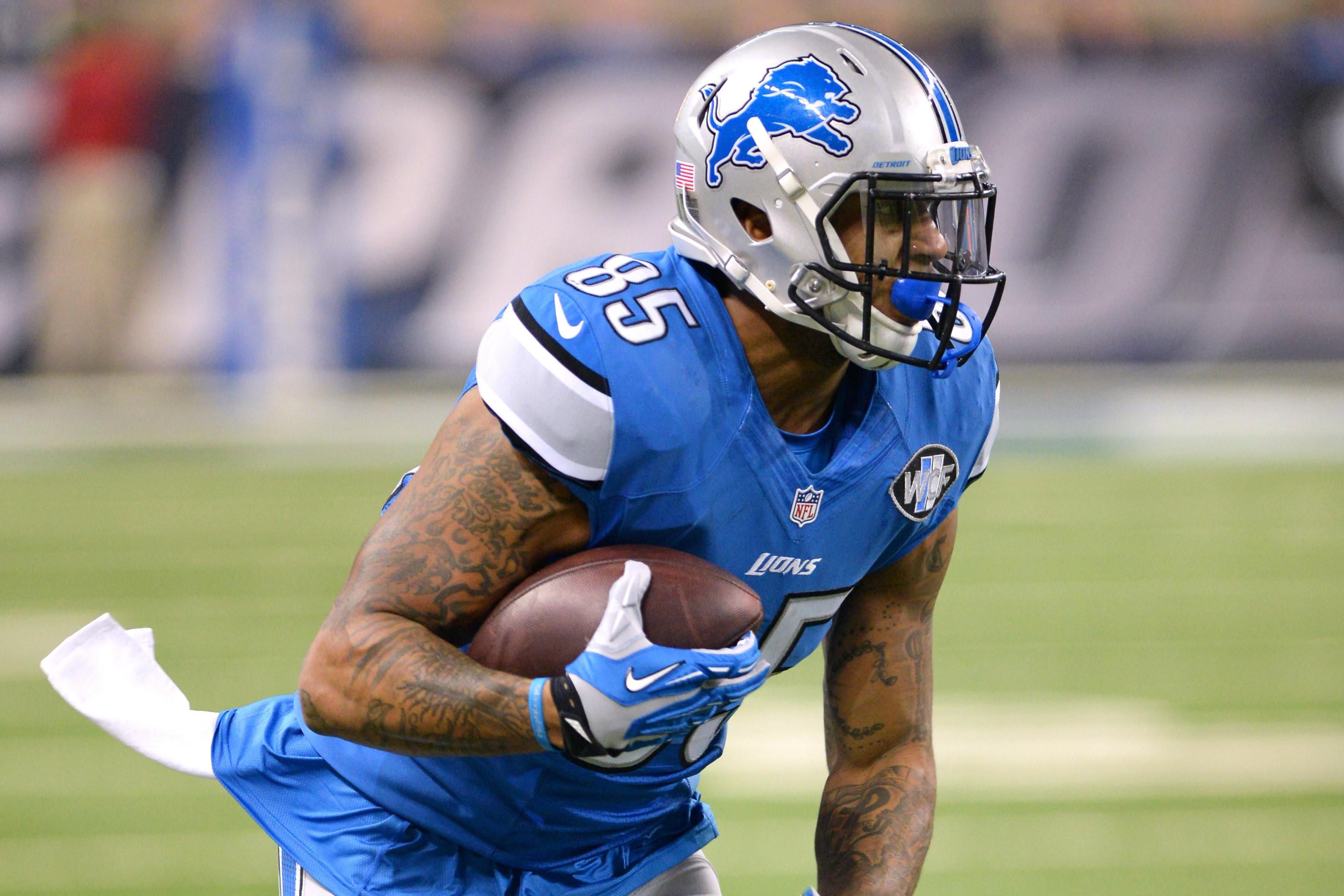 Released by Detroit Lions, Eric Ebron signs with Indianapolis Colts