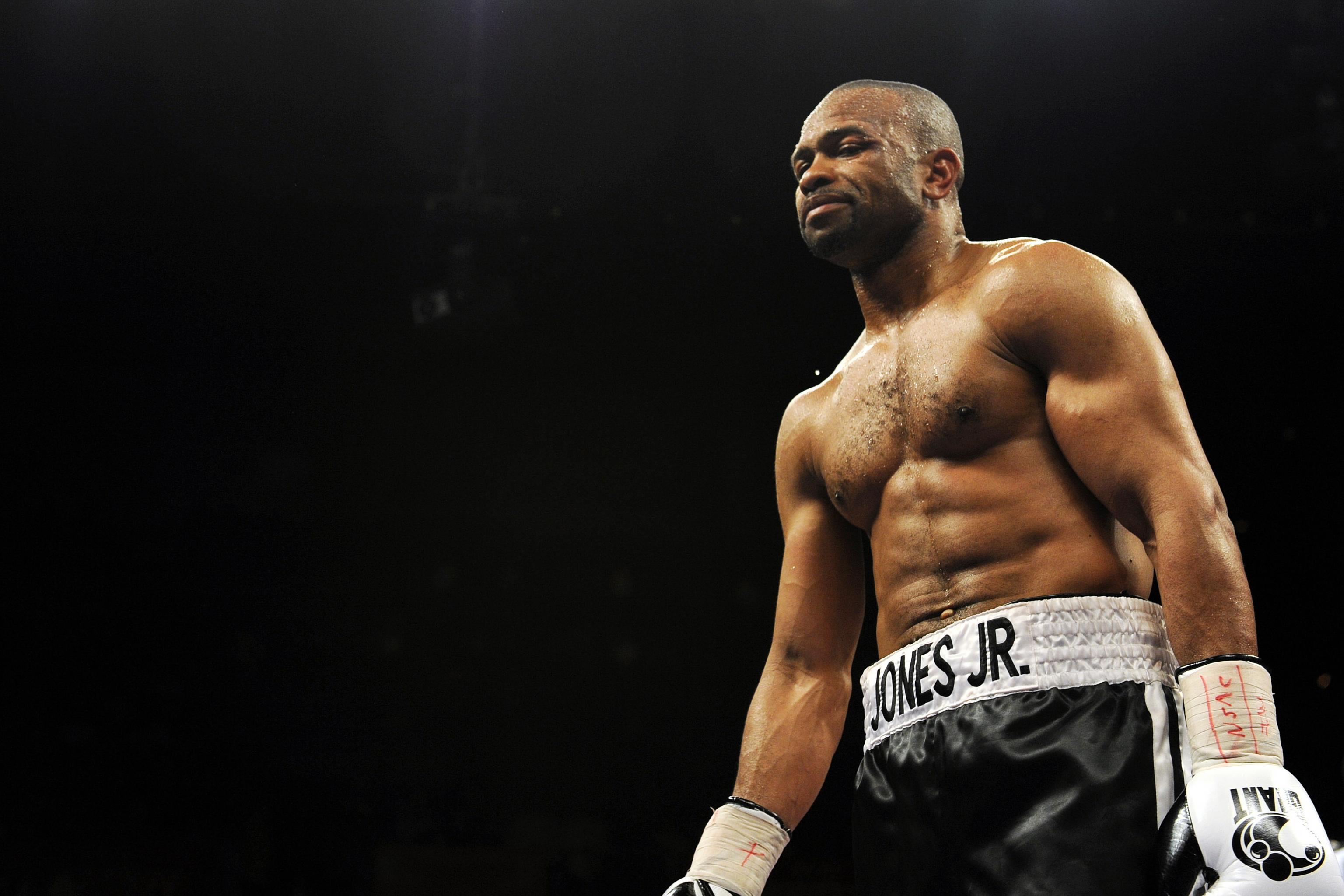 Roy Jones Jr. vs. Rodney Moore: Winner, Scorecard and Reaction | Bleacher  Report | Latest News, Videos and Highlights