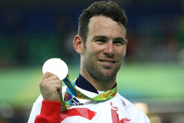 RIO DE JANEIRO, BRAZIL - AUGUST 15:  Silver medalist Mark Cavendish of Great Britain celebrates on the podium during the medal ceremony for the Cycling Track Men's Omnium Points Race 6\6 on Day 10 of the Rio 2016 Olympic Games at the Rio Olympic Velodrome on August 15, 2016 in Rio de Janeiro, Brazil.  (Photo by Bryn Lennon/Getty Images)