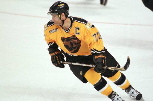 The Twenty Worst NHL Uniforms of All Time