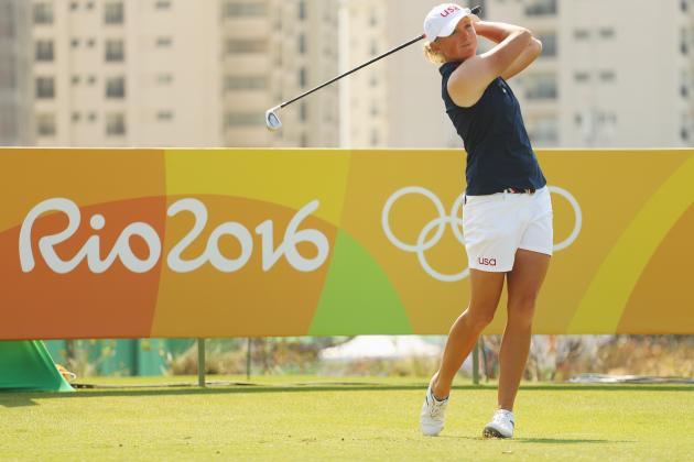 RIO DE JANEIRO, BRAZIL - AUGUST 18: Stacy Lewis of the United States hits her tee shot on the eighth hole during the second round of the Women's Individual Stroke Play golf on Day 13 of the Rio 2016 Olympic Games at Olympic Golf Course on August 18, 2016 in Rio de Janeiro, Brazil. (Photo by Scott Halleran/Getty Images)