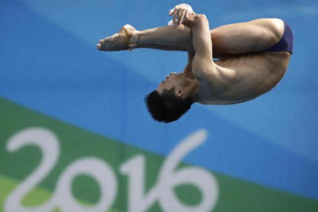 China's Chen Aisen competes during a 10-meter platform diving semi final in the Maria Lenk Aquatic Center at the 2016 Summer Olympics in Rio de Janeiro, Brazil, Saturday, Aug. 20, 2016. (AP Photo/Michael Sohn)