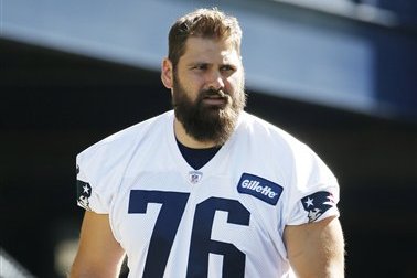 New England Patriots - Sebastian Vollmer took some time to hang with the  Special Olympics of Massachusetts athletes in attendance at practice this  weekend