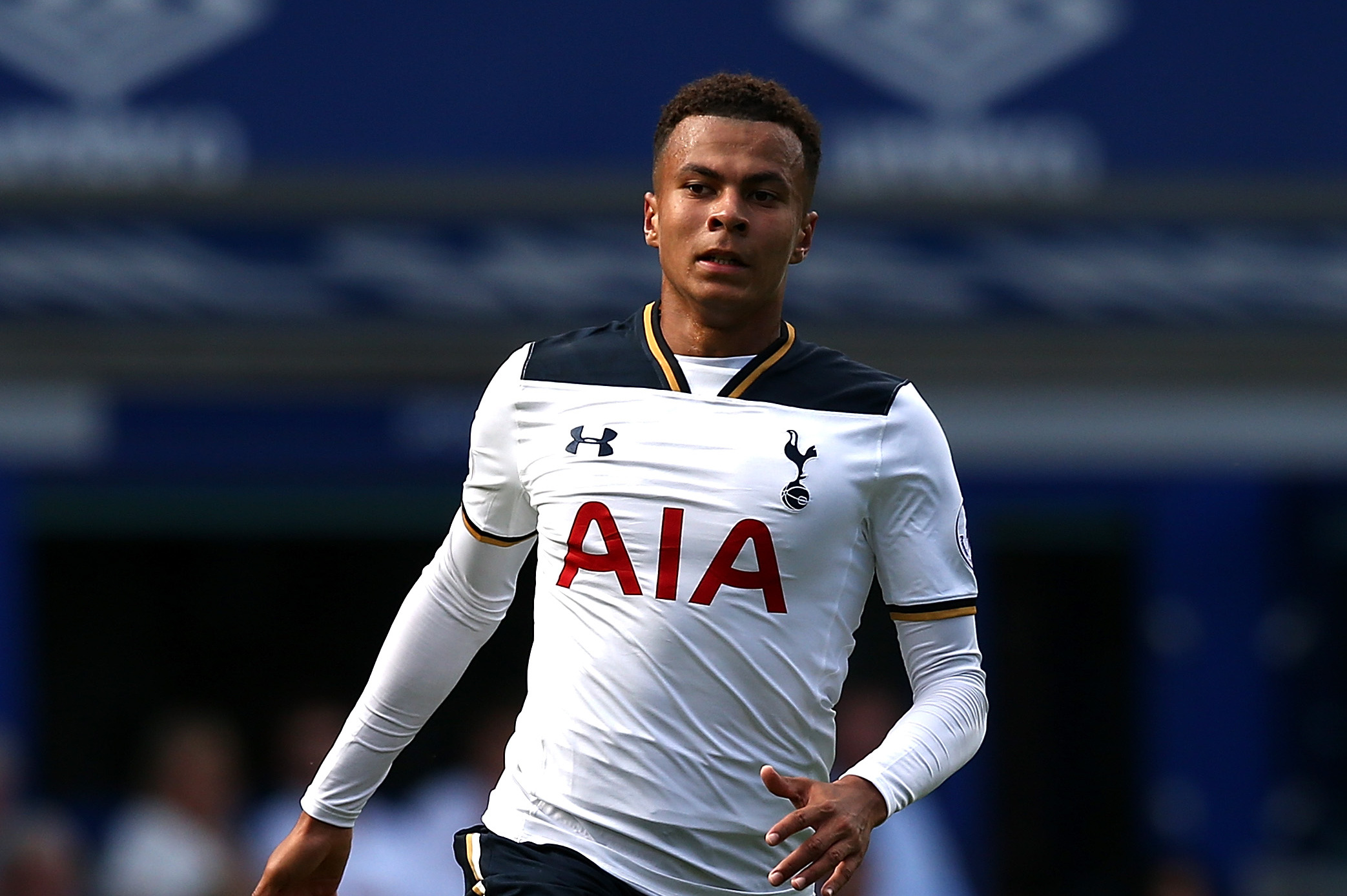 Another angle of Saquon Barkley in a Spurs shirt : r/coys