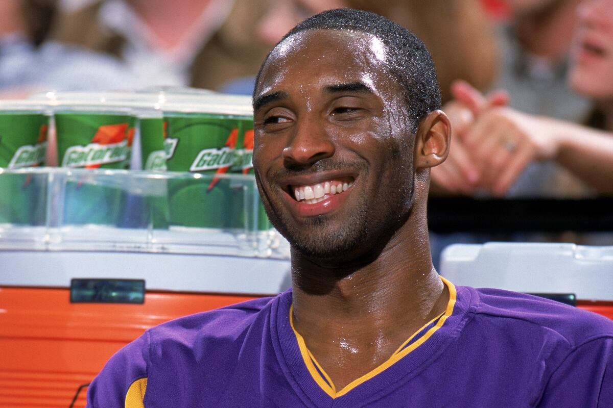 Mamba Week Bryant Hits 2 Impossible Shots, Beating the 'Kobe Stopper