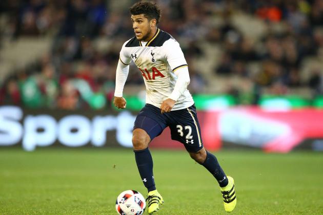 MELBOURNE, AUSTRALIA - JULY 29:  DeAndre Yedlin of Tottenham Hotspur controls the ball during 2016 International Champions Cup Australia match between Tottenham Hotspur and Atletico de Madrid at the Melbourne Cricket Ground on July 29, 2016 in Melbourne, Australia.  (Photo by Scott Barbour/Getty Images)