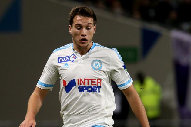 TOULOUSE, FRANCE - JANUARY 13: Javier Manquillo for Marseille in action during the French League Cup quarter final between Toulouse and Marseille at Stadium Municipal on January 13, 2016 in Toulouse, France.  (Photo by Romain Perrocheau/Getty Images)