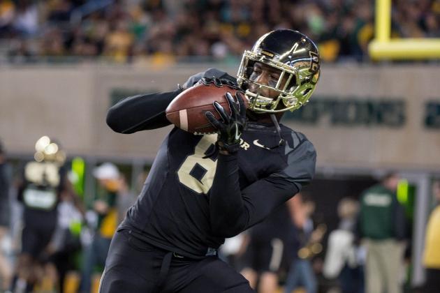 Dec 6, 2014; Waco, TX, USA; Baylor Bears wide receiver Ishmael Zamora (8) warms up before the game against the Kansas State Wildcats at McLane Stadium. The Bears defeated the Wildcats 38-27. Mandatory Credit: Jerome Miron-USA TODAY Sports