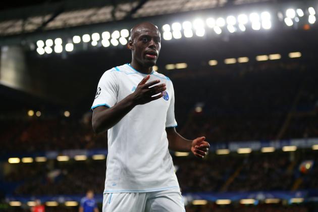LONDON, ENGLAND - DECEMBER 09: Bruno Martins Indi of FC Porto during the UEFA Champions League match between Chelsea and FC Porto at Stamford Bridge on December 9, 2015 in London, United Kingdom. (Photo by Catherine Ivill - AMA/Getty Images)