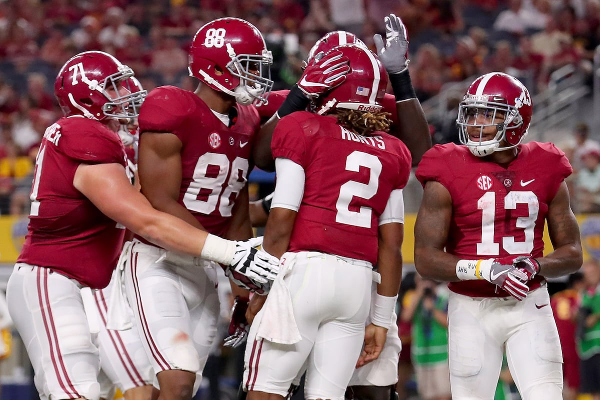 Alabama Beats USC by 46, Has Won Last 5 Openers by an Average of 25.2