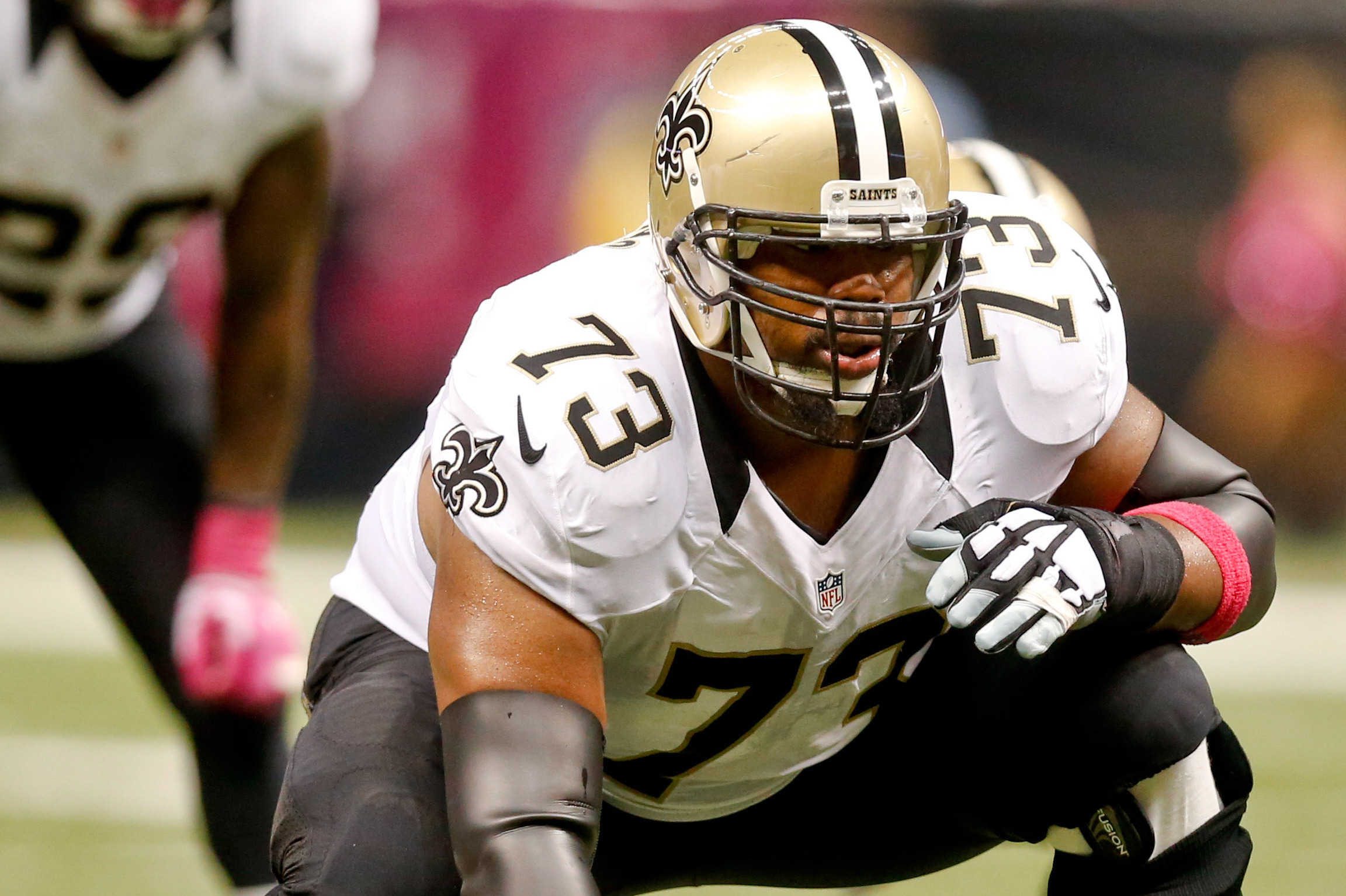 Saints Re-Sign Jahri Evans