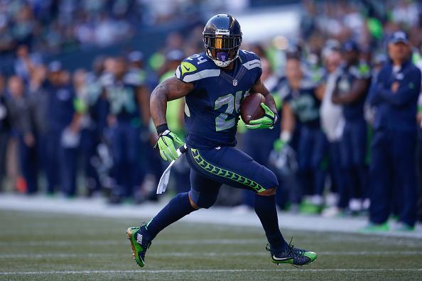 Marshawn Lynch contemplates return to NFL 