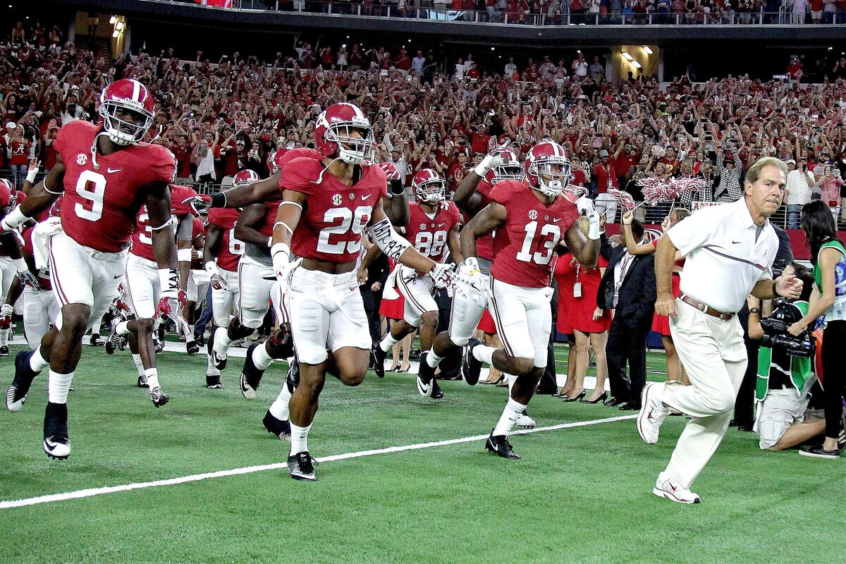 Western Kentucky vs. Alabama Live Score, Highlights for Hilltoppers vs