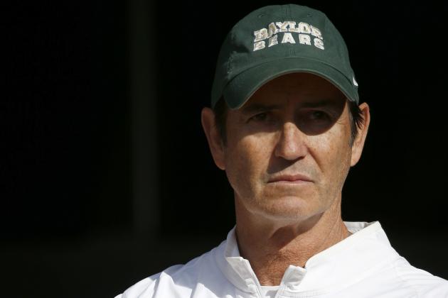 WACO, TX - DECEMBER 5: Head coach Art Briles of the Baylor Bears waits in the tunnel before the Bears take on the Texas Longhorns at McLane Stadium on December 5, 2015 in Waco, Texas. (Photo by Ron Jenkins/Getty Images)