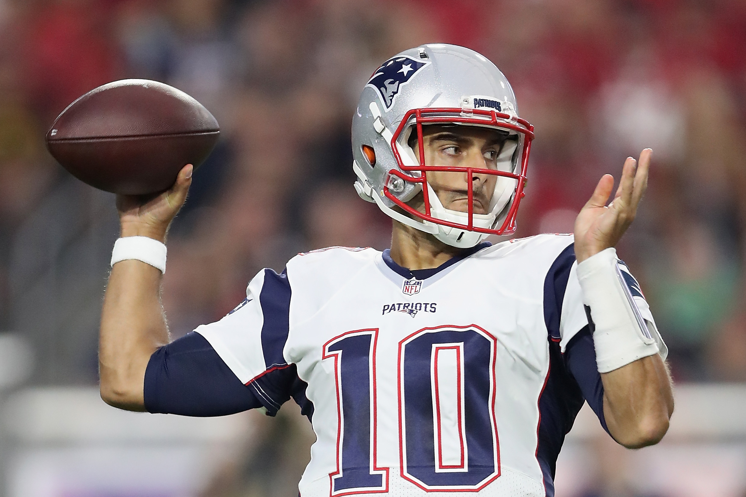 Former Eastern Illinois star Jimmy Garoppolo helping Patriots prepare for  Russell Wilson