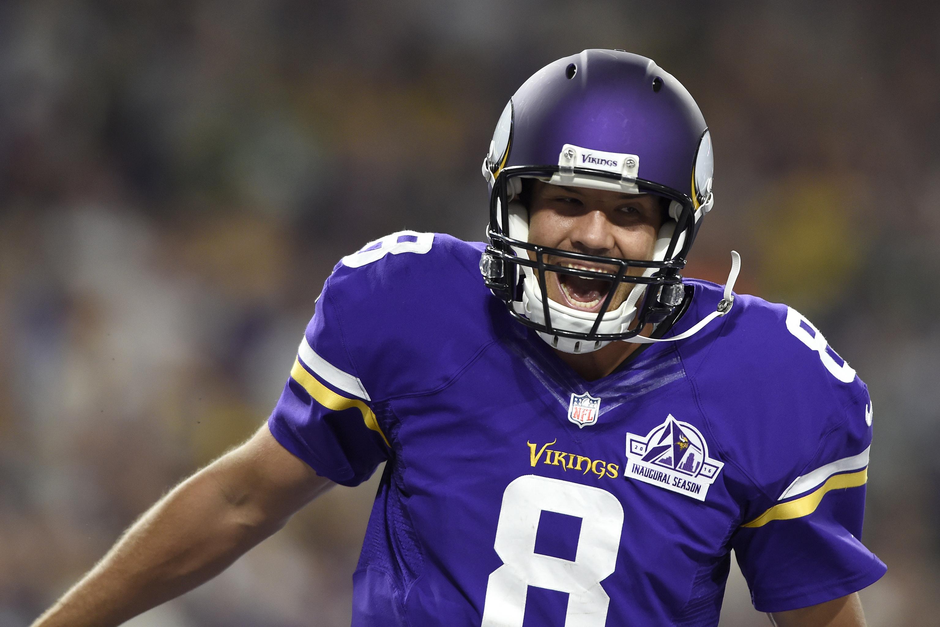 Why the Minnesota Vikings gave up a first-round pick for Sam Bradford