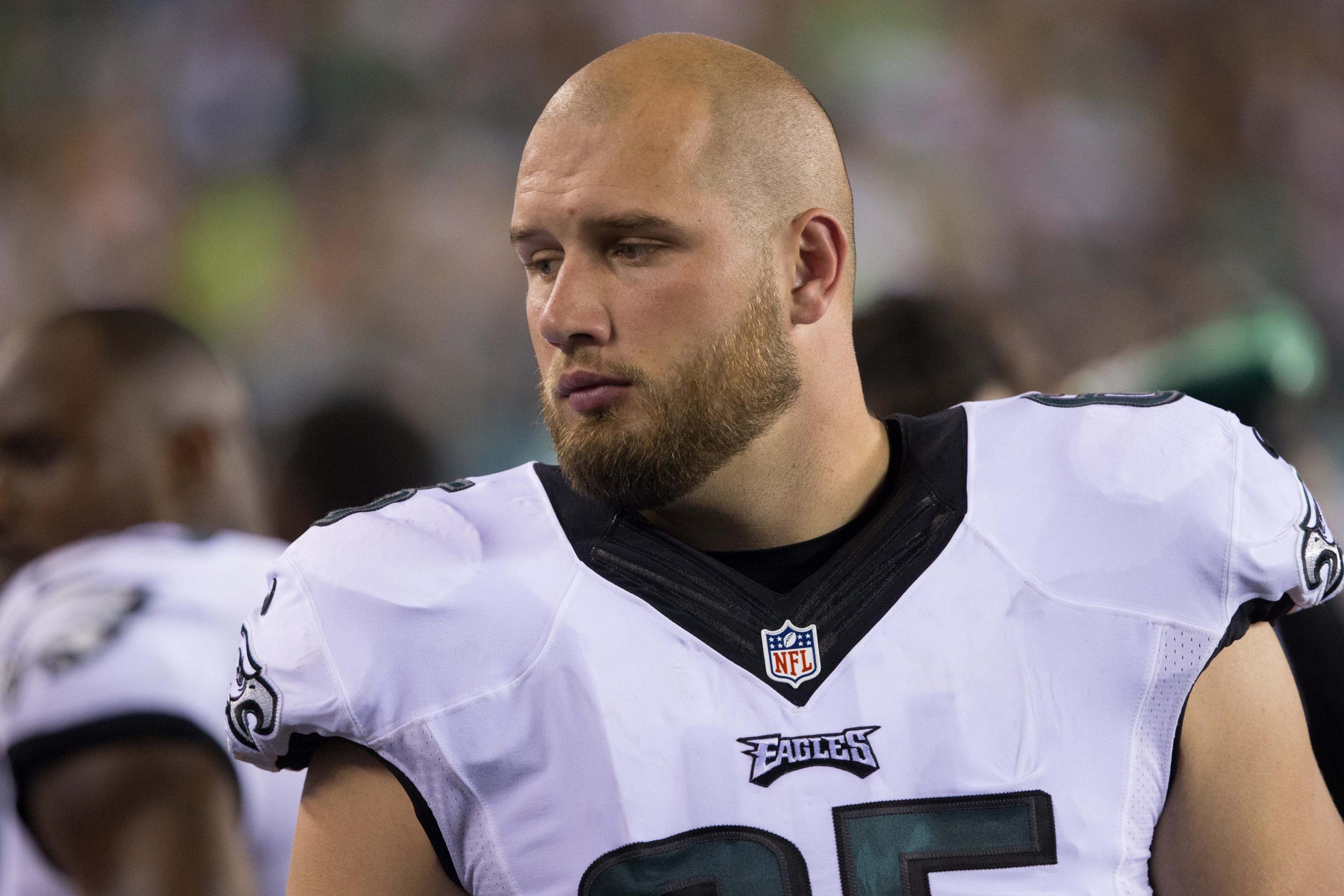 Does Lane Johnson false start? Offensive line experts weigh in - Sports  Illustrated