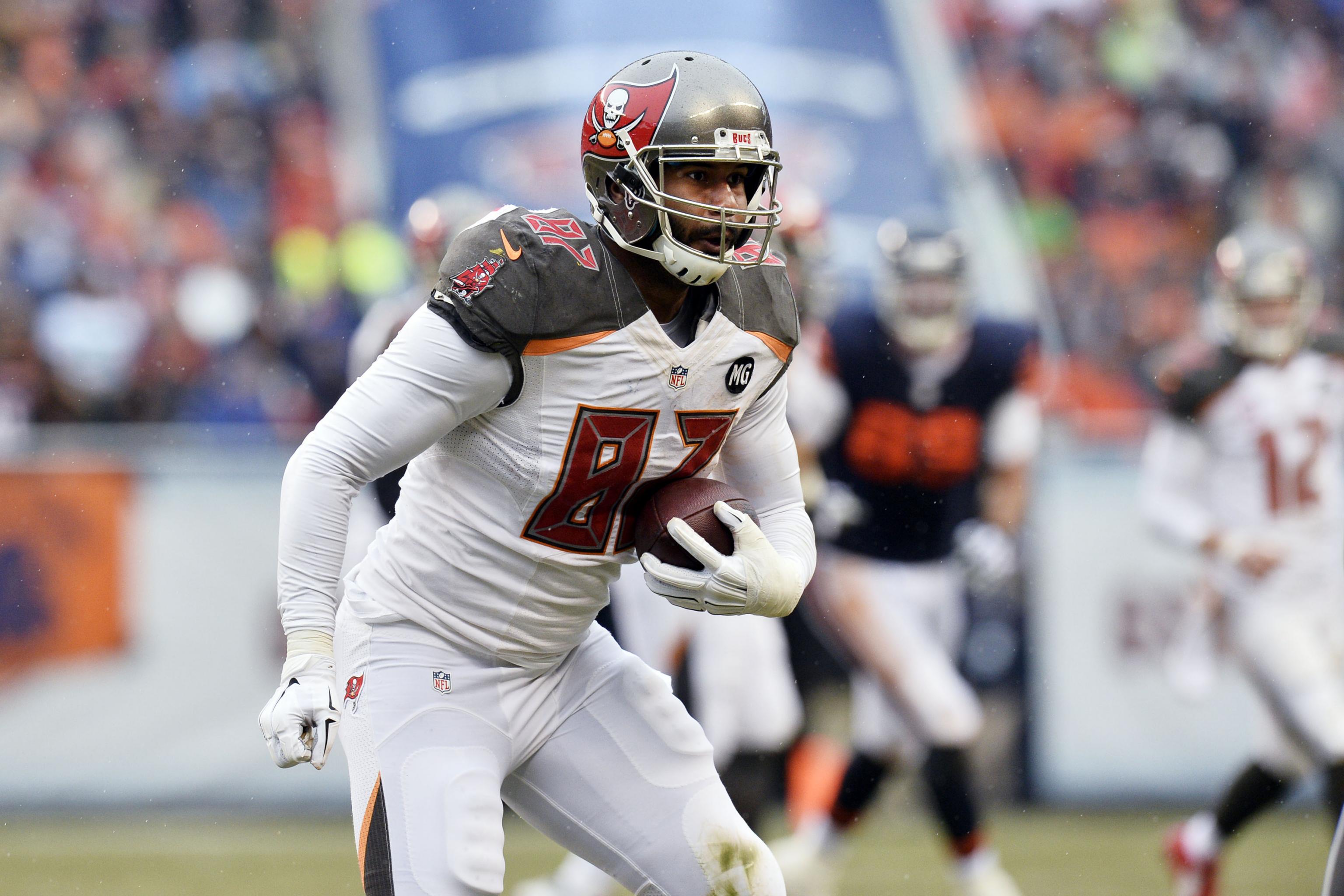 Bucs think they have depth to cover loss of Seferian-Jenkins