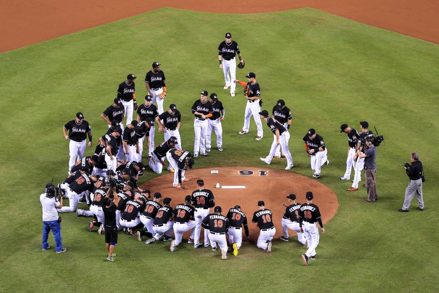 NYM@MIA: Marlins win and pay respects to Fernandez 