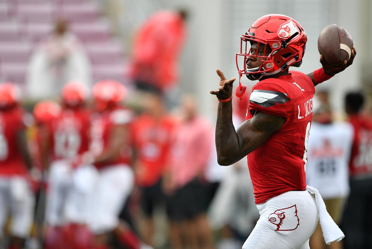Unstoppable Force: Lamar Jackson's Jaw-Dropping College Stats Prove He was Born to Be a Quarterback