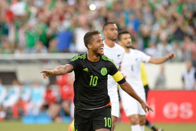 Giovani Dos Santos of Mexico celebrates his goal against New Zeland during the friendly match between the Mexican national team and New Zeland national team at the Nissan Stadium, on October 8, 2016 in Nashville, Tennessee. / AFP / MAURICE LECLAIRE        (Photo credit should read MAURICE LECLAIRE/AFP/Getty Images)