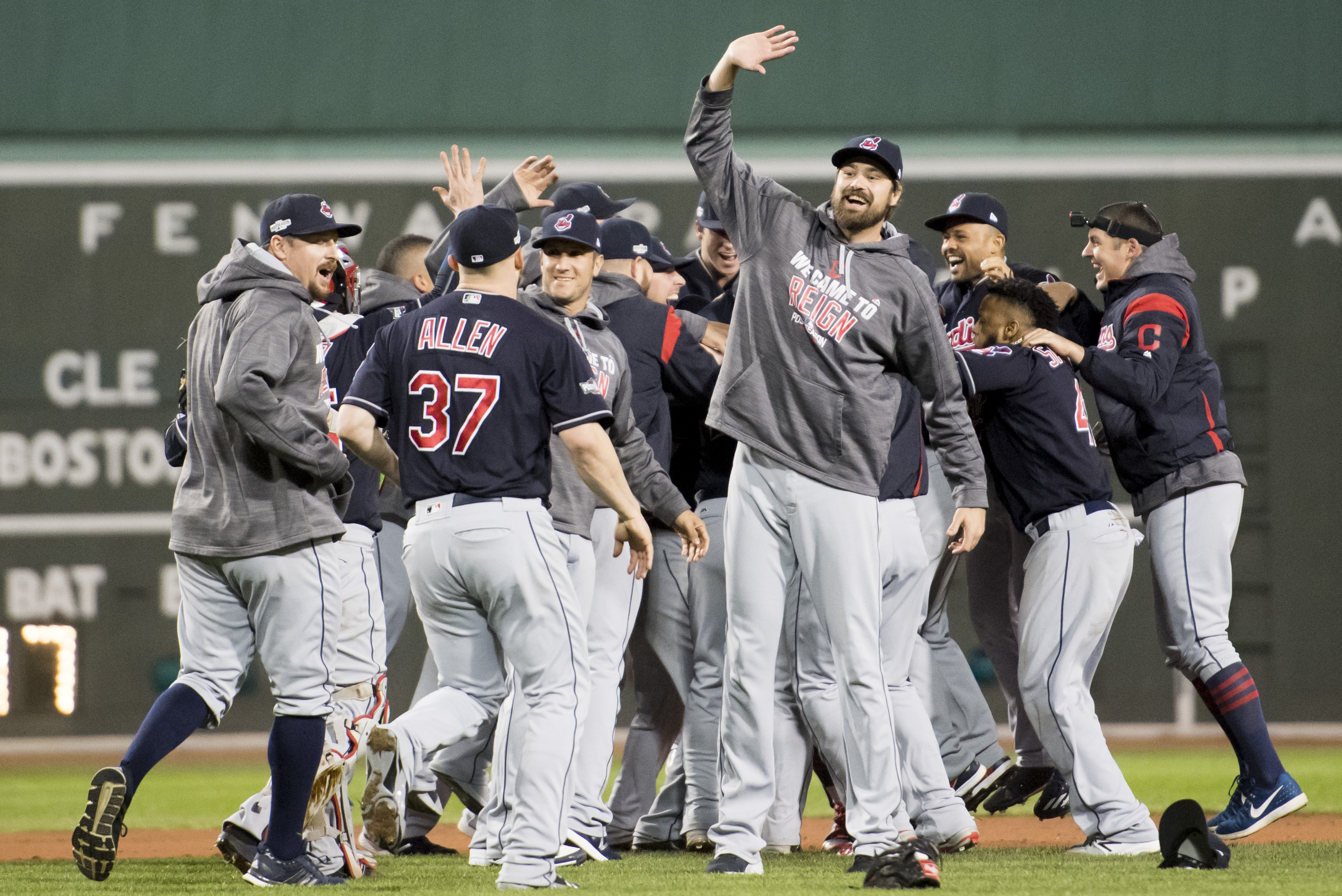 Hanley Ramirez willing to play third base - McCovey Chronicles