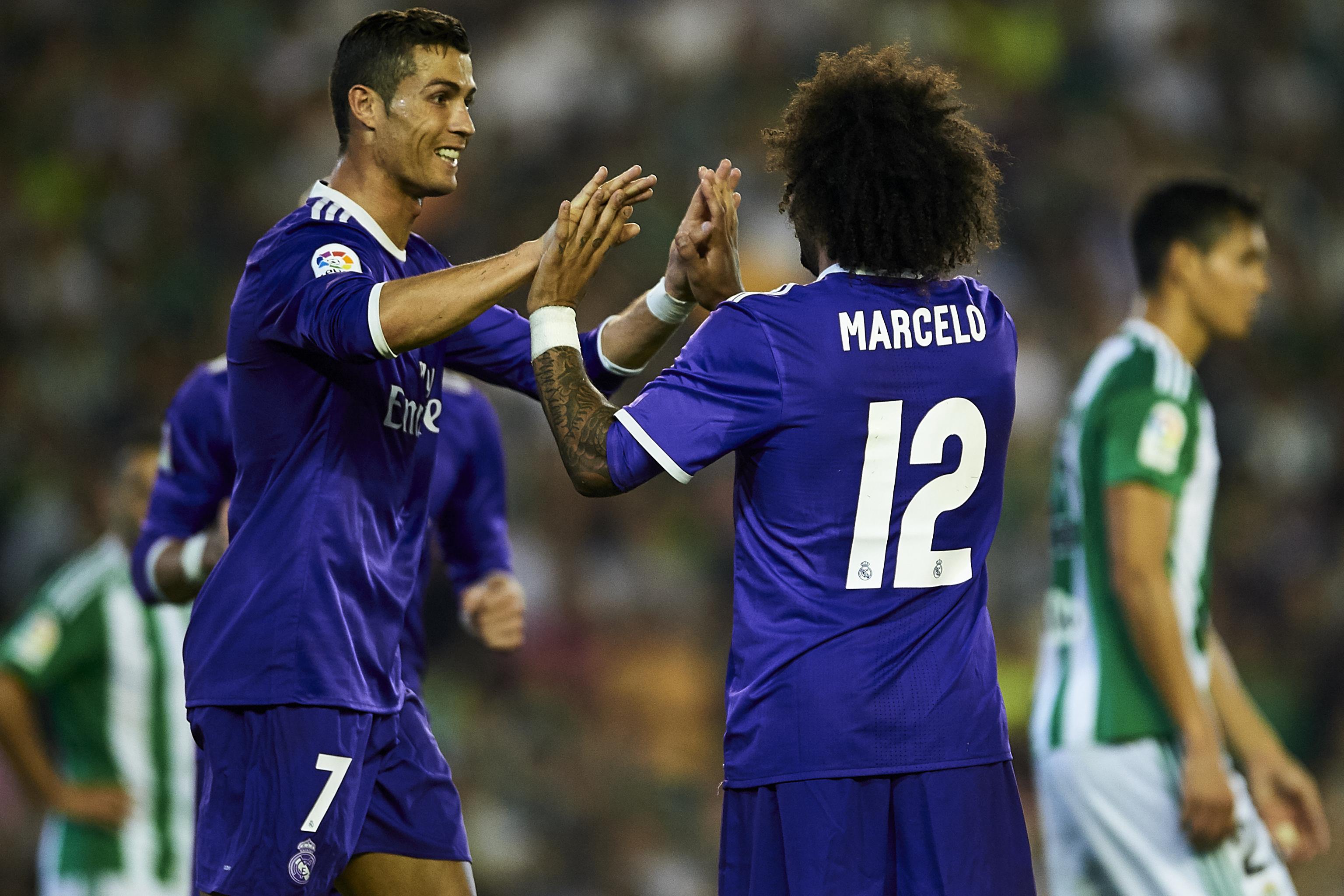 Real Madrid's Cristiano Ronaldo Scores Amazing Long-Range Goal vs. Real  Betis (GIF) 