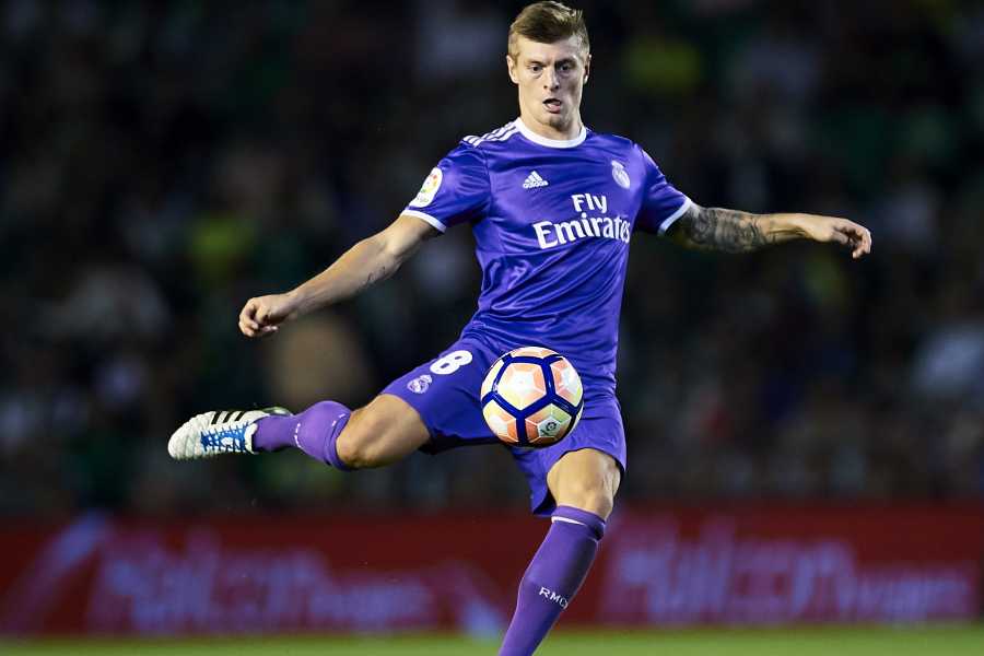 Bleacher Report | Real Must Protect & Rest Kroos in Legia