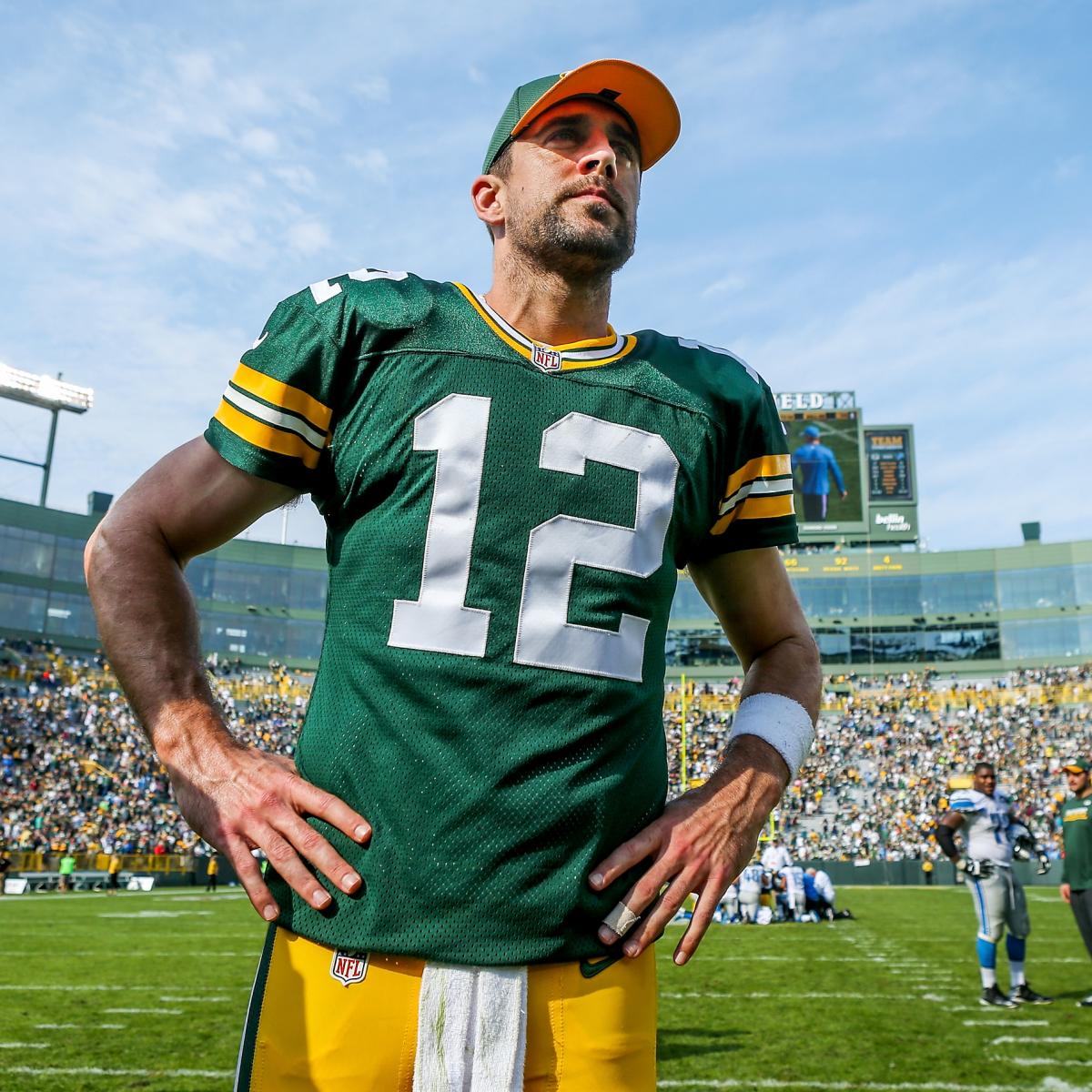 With Career at Crossroads, Can Aaron Rodgers Single Handedly Save the Packers? News, Scores