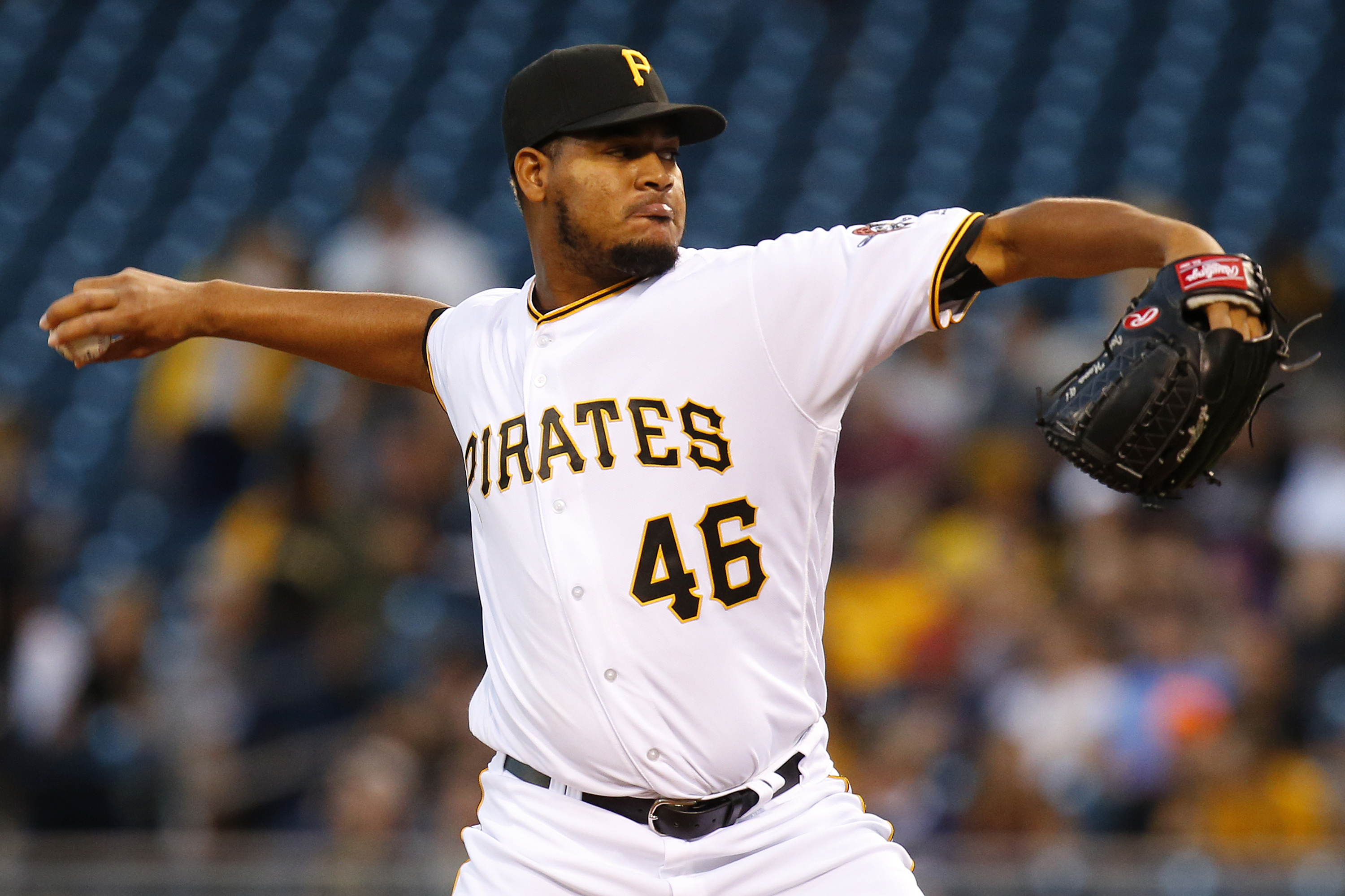 An Ex-Yankee, Ivan Nova, Spins a Win for the Pirates - The New York Times
