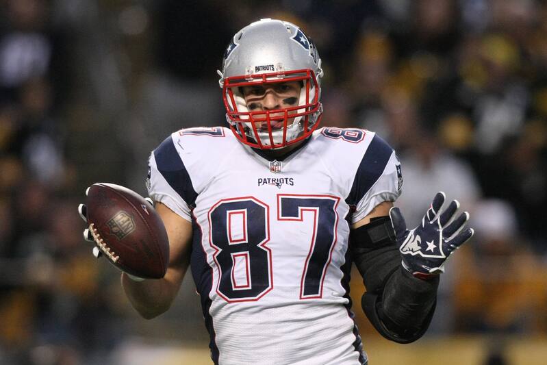 Rob Gronkowski Keeps Rolling As The Patriots Offensive Pillar Bleacher Report Latest News Videos And Highlights
