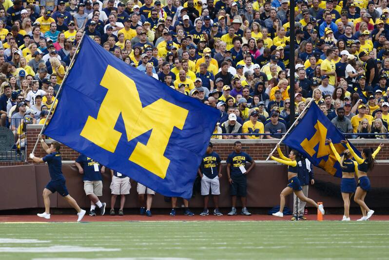 Michigan Wolverines Vs Michigan State Spartans Betting Odds Football Pick Bleacher Report Latest News Videos And Highlights